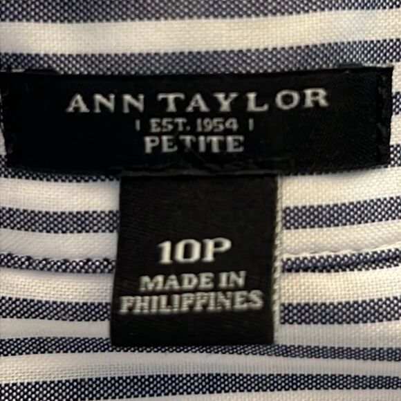 Ann Taylor Striped Button down long sleeve Shirt size 10p - Picture 6 of 7